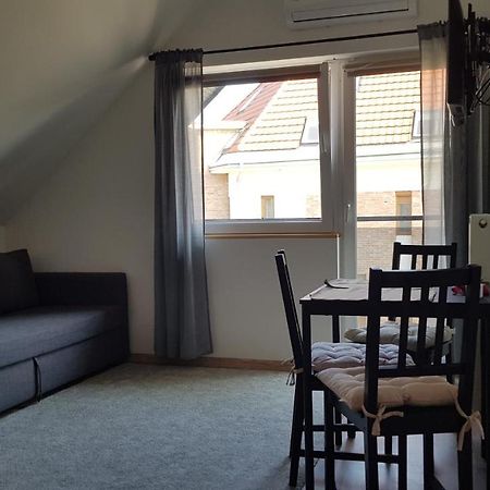Vegvar Delux Apartman Jula Exterior foto