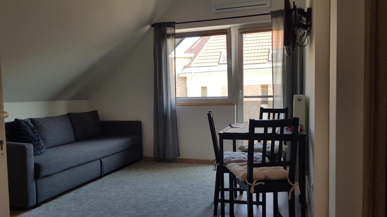 Vegvar Delux Apartman Jula Exterior foto