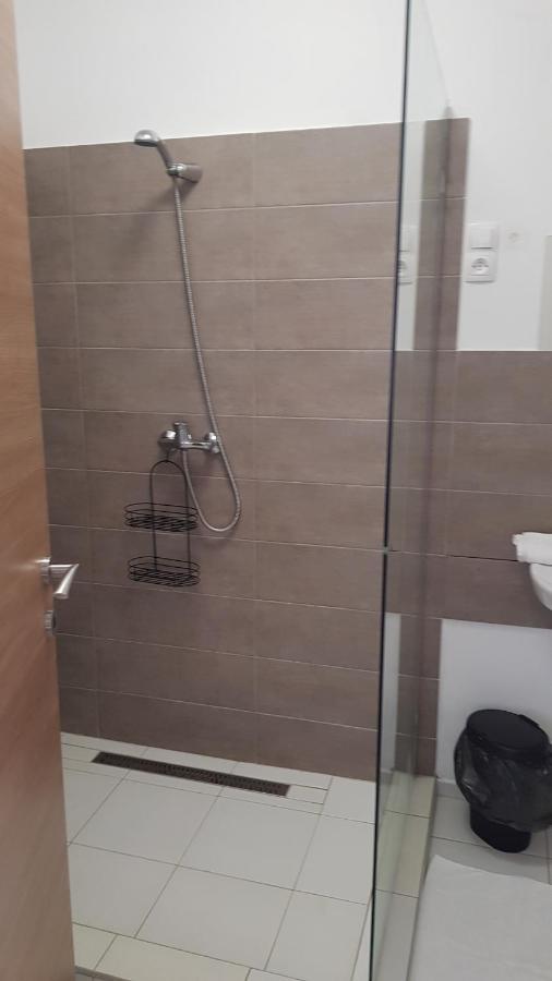 Vegvar Delux Apartman Jula Exterior foto